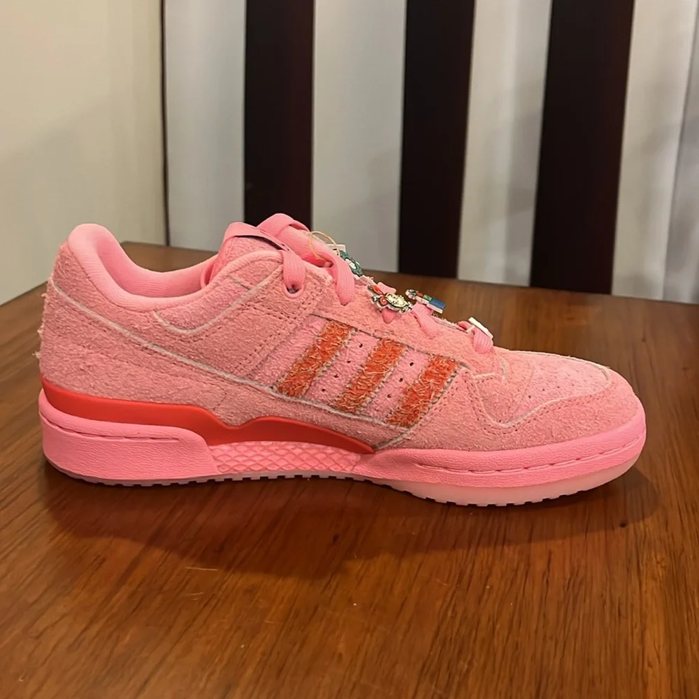 Adidas Forum Low CL The Grinch Shoes Sneakers new pink ID8895 Women’s Size 8 - Picture 4 of 16